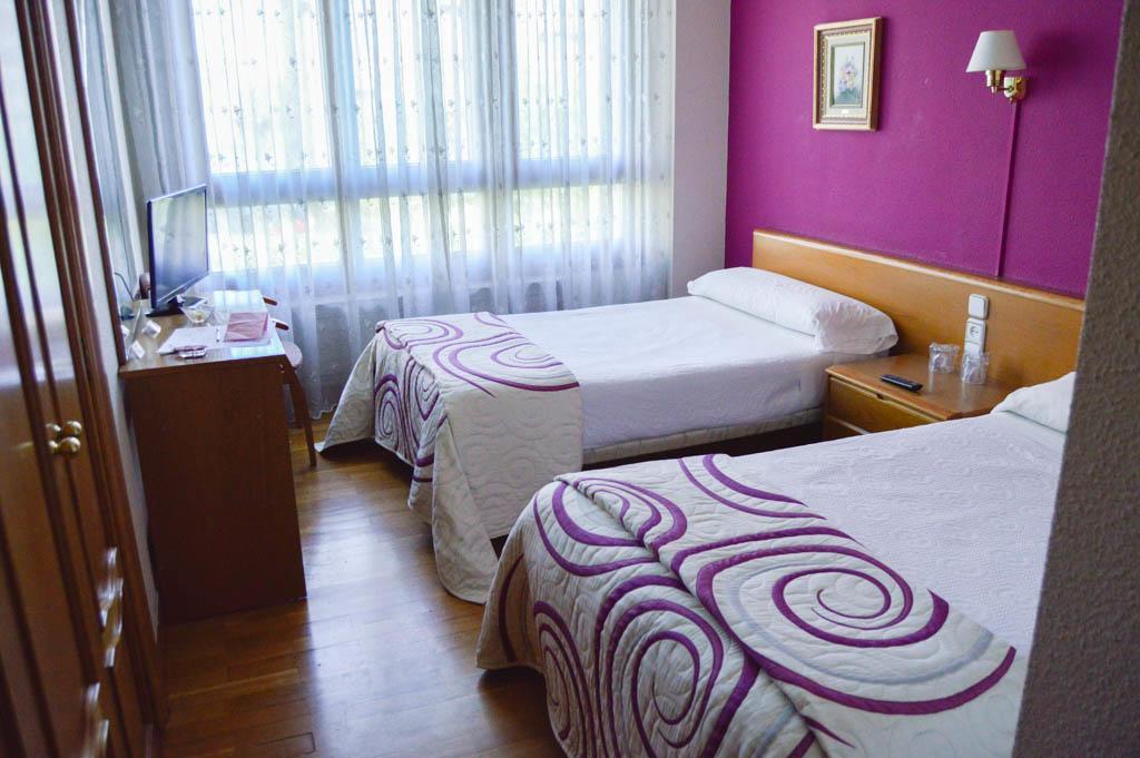 Pension Payvi Памплона Экстерьер фото